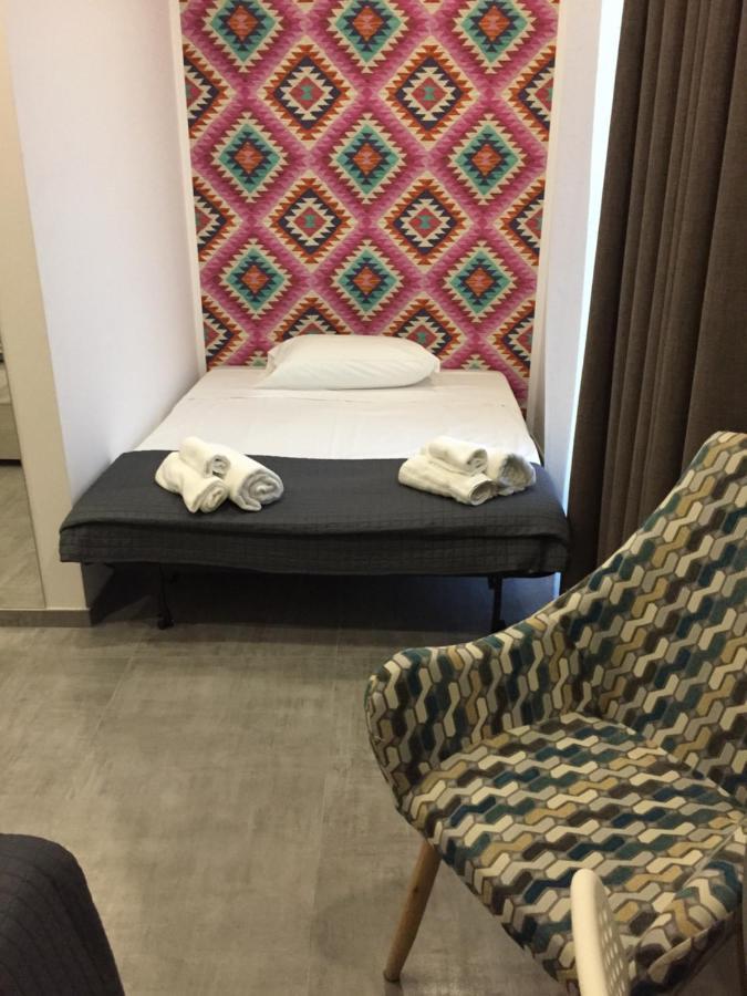 コーミゾ Il Vespro Bed & Breakfast エクステリア 写真